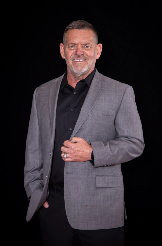 brokerPhoto